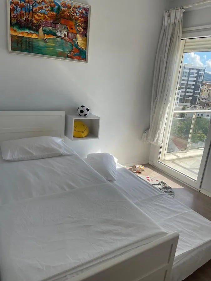 Anna'S Apartment 2 Τίρανα Αλβανία